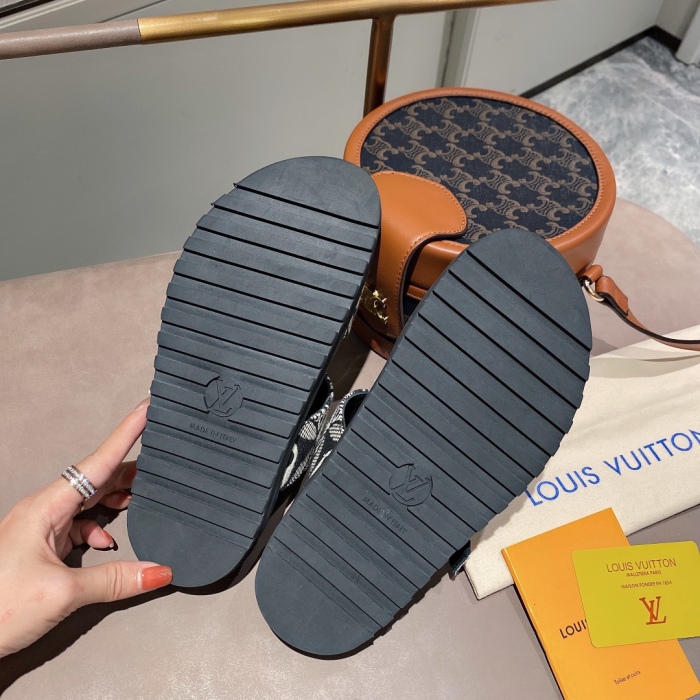 Annareps Great quality Women L*ouis V*uitton Top Sandals Free shipping