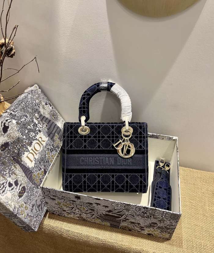 Annareps Great quality D*ior Top Bag 24*20*11cm Free shipping