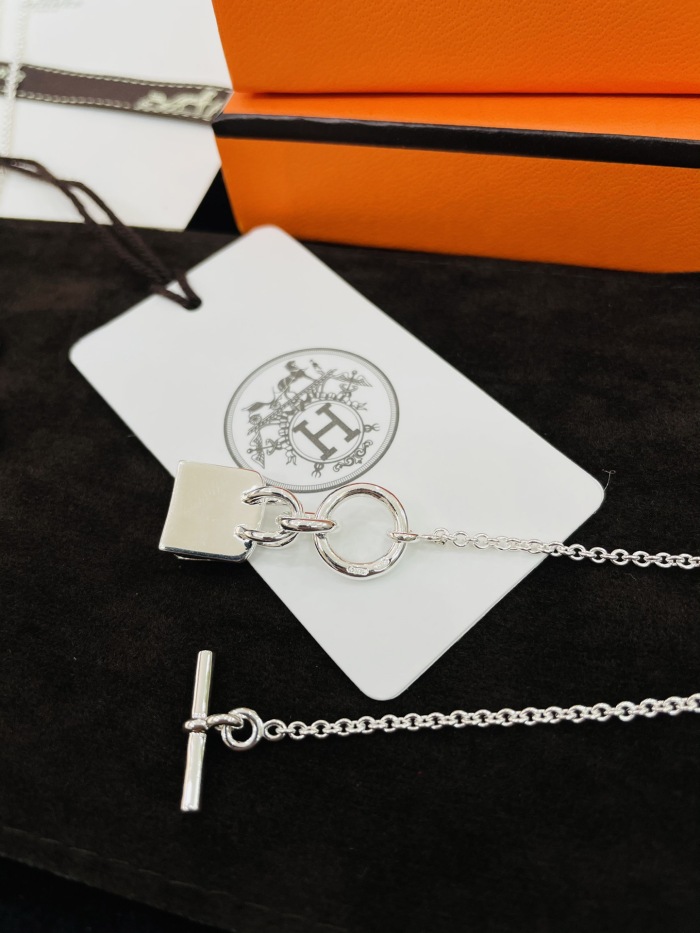 Annareps Great quality Necklace H*ermes Free shipping