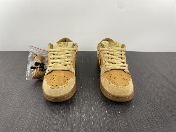 Free shipping from annareps SB Dunk Low 883232-700 Free shipping