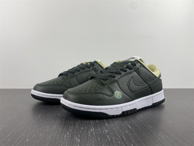 Free shipping from annareps Nike DUNK LOW LX DM7606 300 Free shipping