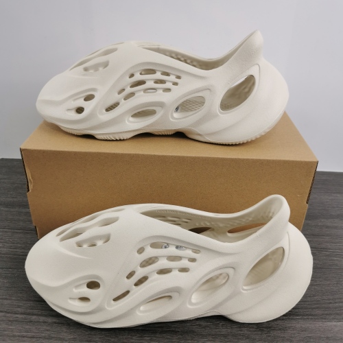 Annareps Great quality Annareps Great quality Yeezy Foam Runner Sand FY4567 Free shipping