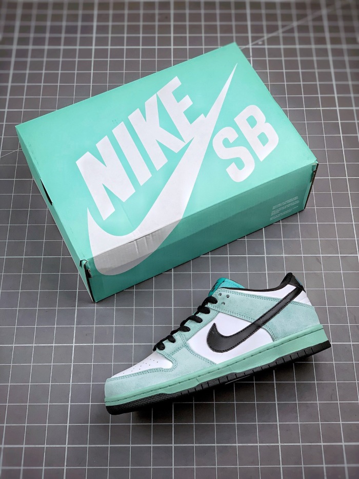 Free shipping from annareps nike sb dunk low Free shipping