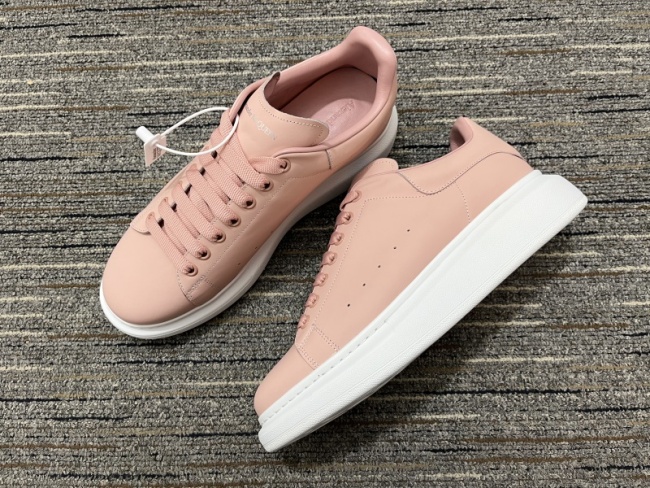 Annareps Great quality Men Women A*lexander M*cqueen Top Sneaker Free shipping
