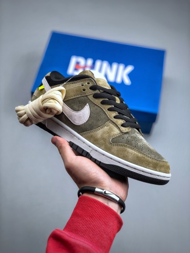 WTVUA x Nike dunk SB Low (annareps) Free shipping