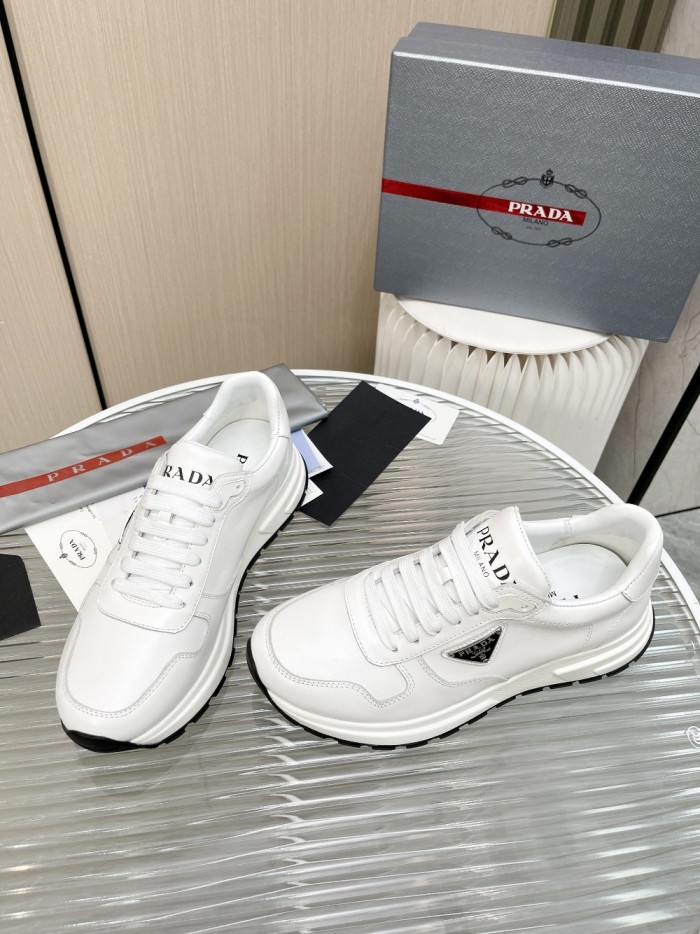 Men P*rada Top Sneaker （ annareps ） Free shipping