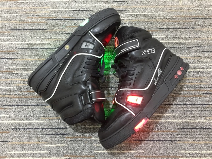 Annareps Great quality Men L*ouis V*uitton Rivoli Top Sneaker Free shipping