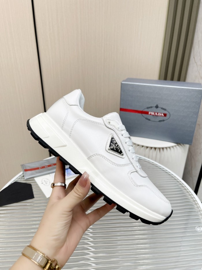 Men P*rada Top Sneaker （ annareps ） Free shipping