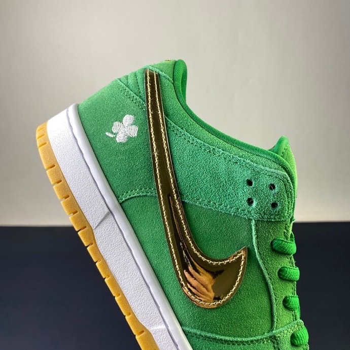 Free shipping from annareps Nike SB Dunk Low Free shipping