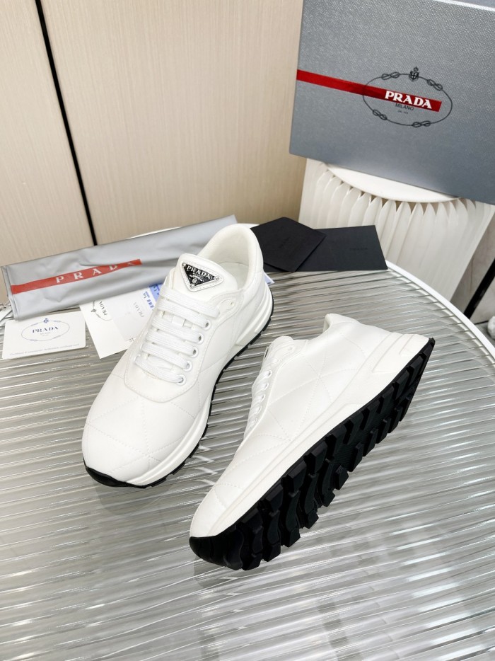 Men P*rada Top Sneaker （ annareps ） Free shipping