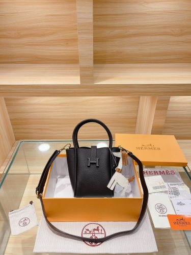 Annareps Great quality H*ermes Top Bag 15*18cm Free shipping