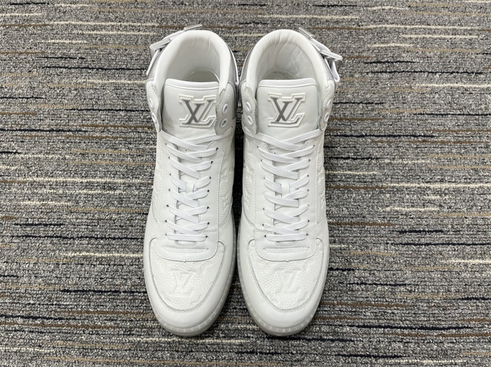 Annareps Great quality Men L*ouis V*uitton Top Sneakers Free shipping
