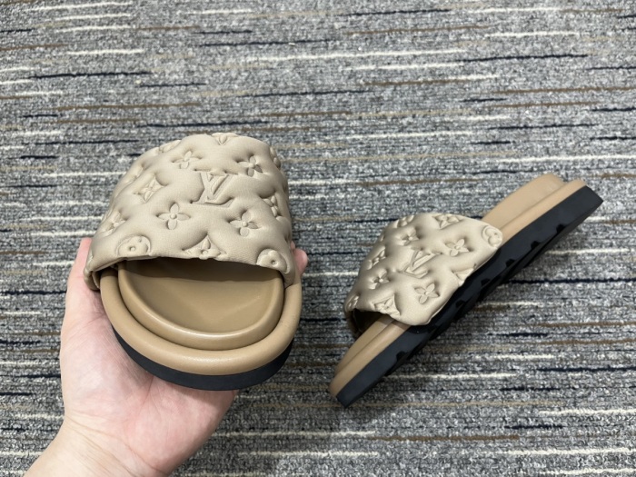 Annareps Great quality Women L*ouis V*uitton Top Sandals Free shipping