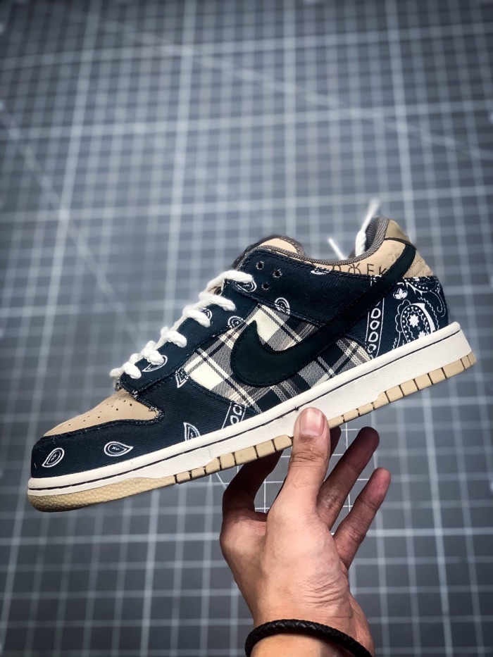 Free shipping from annareps NIKE 320sb travis scott × sb dunk Free shipping