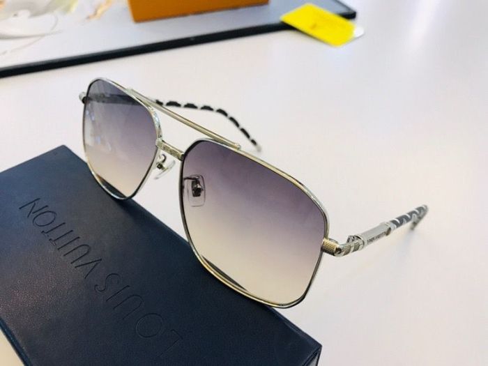Annareps Great quality Top Quality L*ouis V*uitton Glasses Free shipping