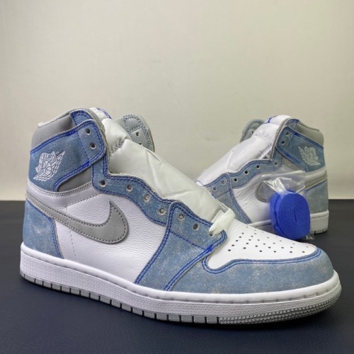 Annareps Great quality Air Jordan 1“ Hype Royal” 555088-402 Free shipping