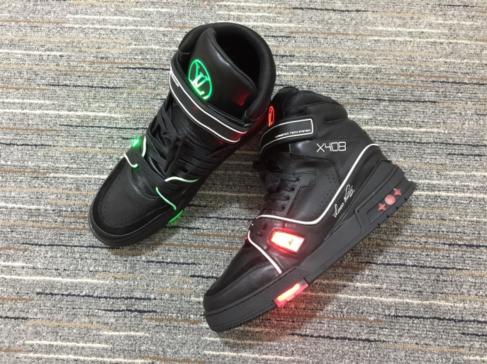 Annareps Great quality Men L*ouis V*uitton Rivoli Top Sneaker Free shipping
