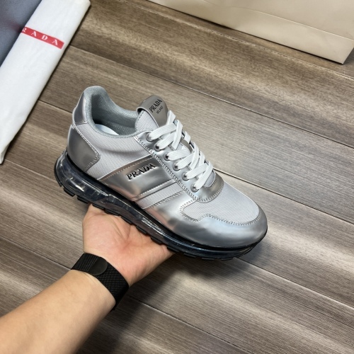 Men P*rada Top Sneaker （ annareps ） Free shipping