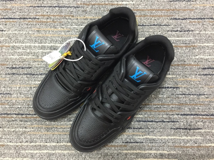 Annareps Great quality Men L*ouis V*uitton Top Sneakers Free shipping