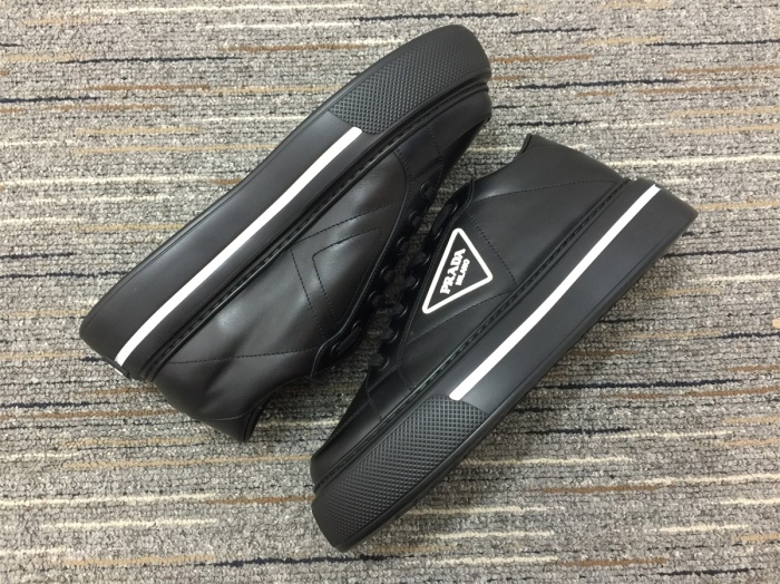 Annareps Great quality Men P*rada Top Sneakers Free shipping