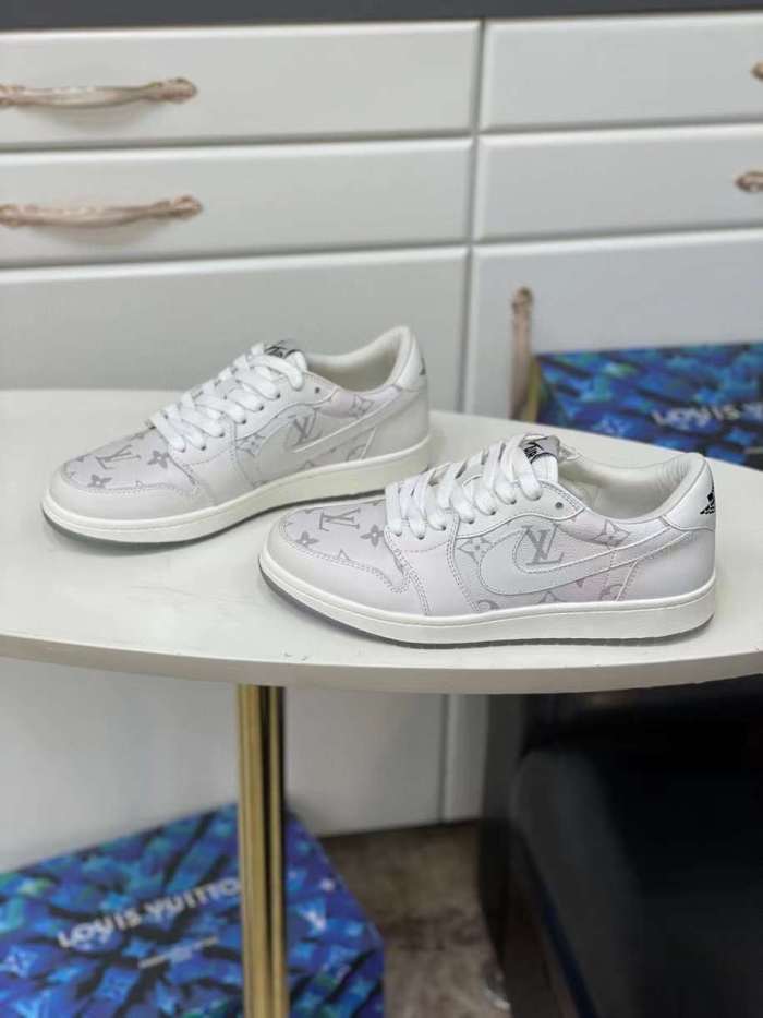 Annareps Great quality Men L*ouis V*uitton Top Sneaker Free shipping