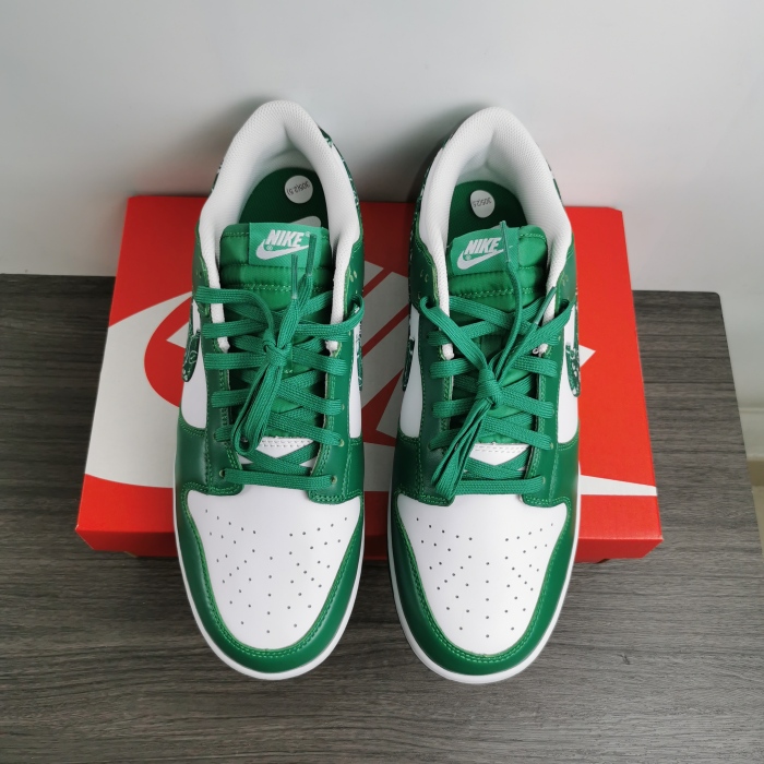 Free shipping from annareps Nike Dunk Low DH4401-102 Free shipping