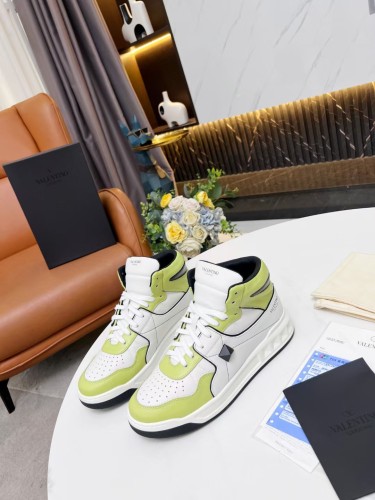 Annareps Great quality Women Men V*alentino Sneakers  Free shipping