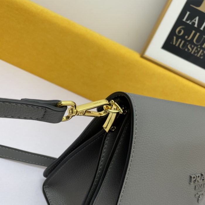 Annareps Great quality P*rada Top Bag 27*17*10cm Free shipping