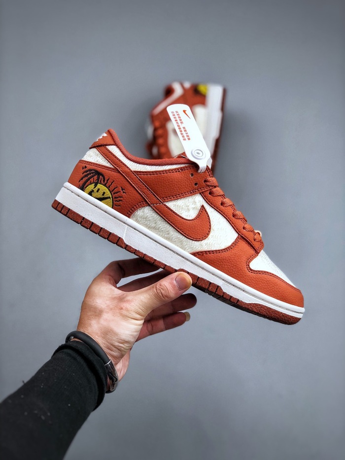 Nike SB Dunk Low (annareps) Free shipping