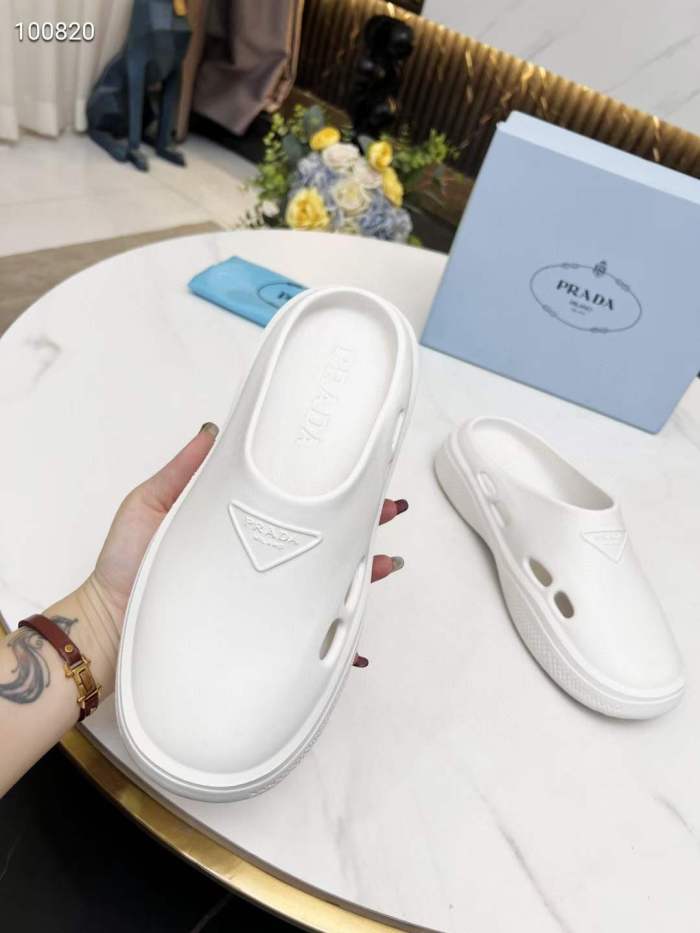 Men Women P*rada Top Slippers （ annareps ） Free shipping