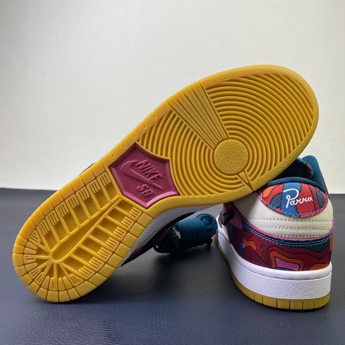Free shipping from annareps Parra X Nike SB Dunk Low DH7695-600 Free shipping