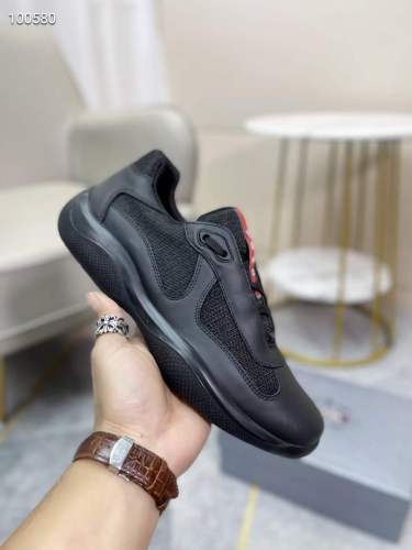 Men P*rada Top Sneaker （ annareps ） Free shipping