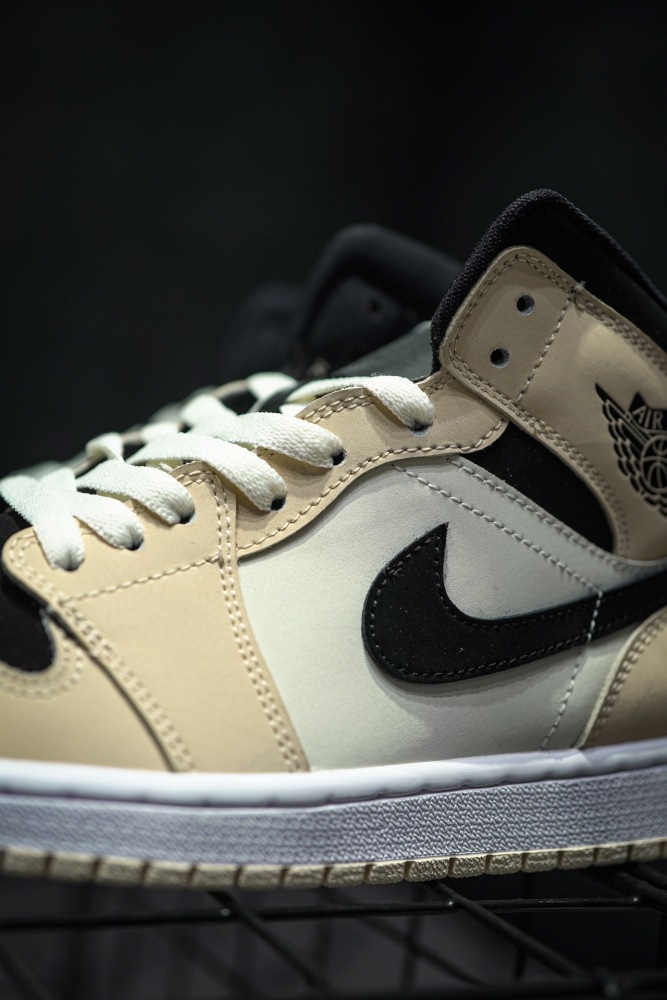 Nike Air Jordan 1 High AJ1 ( annareps) Free shipping