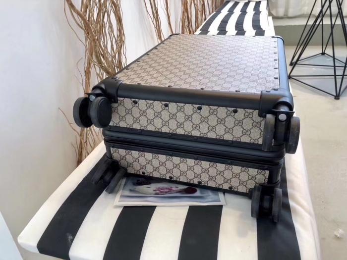 G*UCCI Luggage 20 inch suitcase 37*21*55CM （annareps） Free shipping