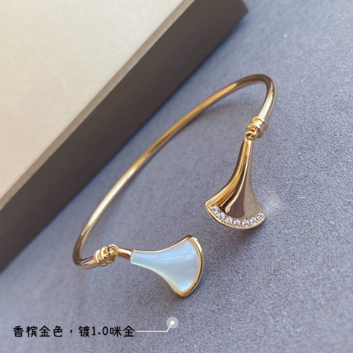 Annareps Great quality Bracelet Free shipping