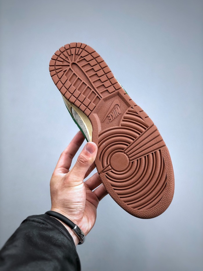 Nike SB Dunk Low (annareps) Free shipping