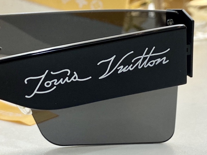 Annareps Great quality L*ouis V*uitton Glasses Top Free shipping