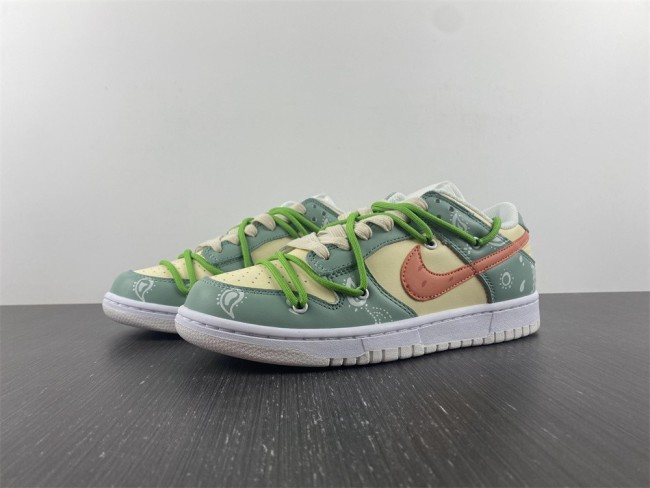 Free shipping from annareps Dunk Low DH9765-100 Free shipping