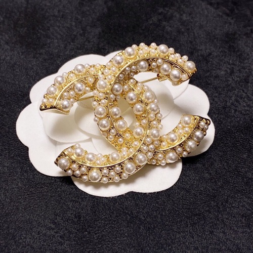 Women Brooch C*hanel ( annareps) Free shipping