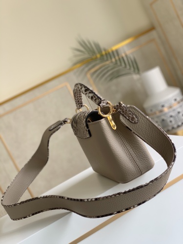 Annareps Great quality L*ouis V*uitton Top Bag 21x14x8cm Free shipping