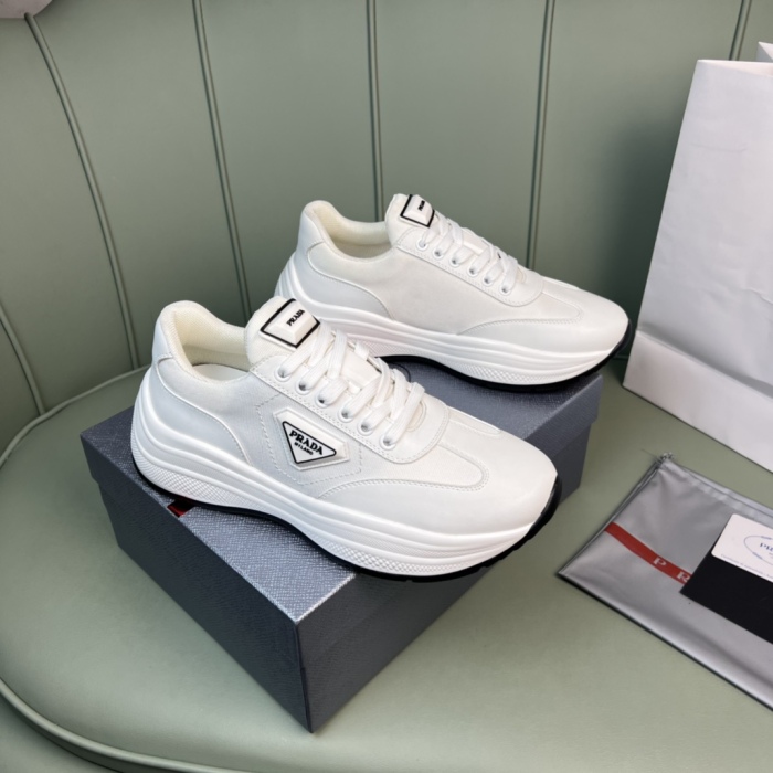 Men P*rada Top Sneaker （ annareps ） Free shipping