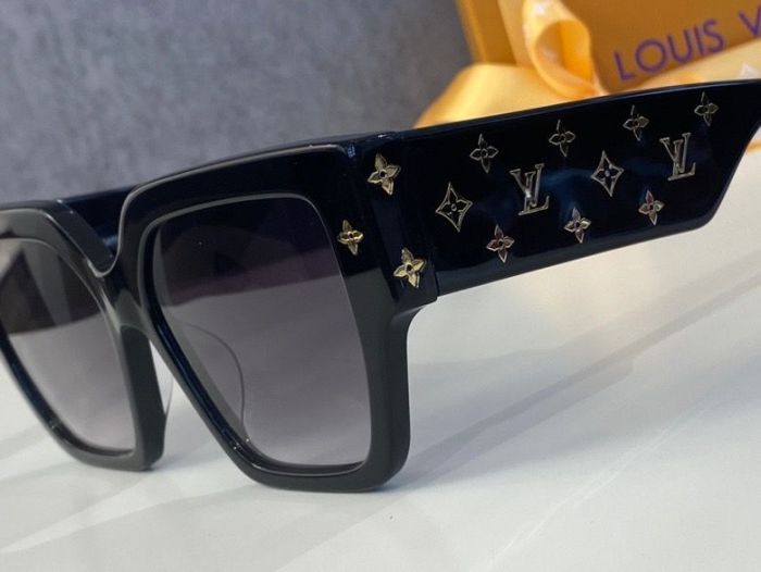 Annareps Great quality Top Quality L*ouis V*uitton Glasses Free shipping