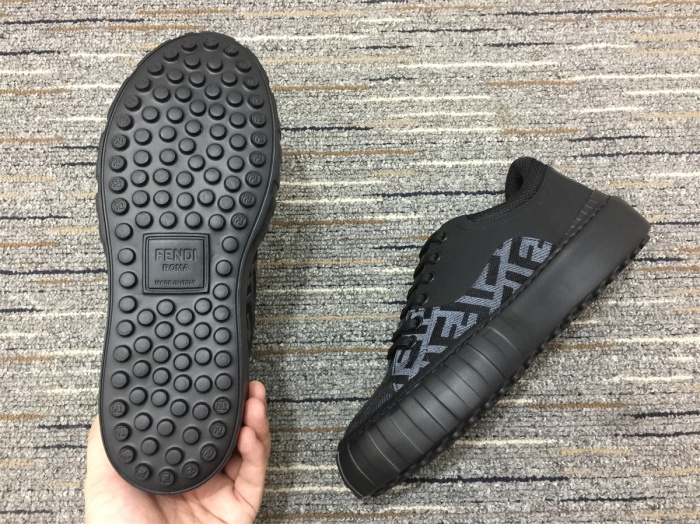 Annareps Great quality Men F*endi Top Sneaker Free shipping