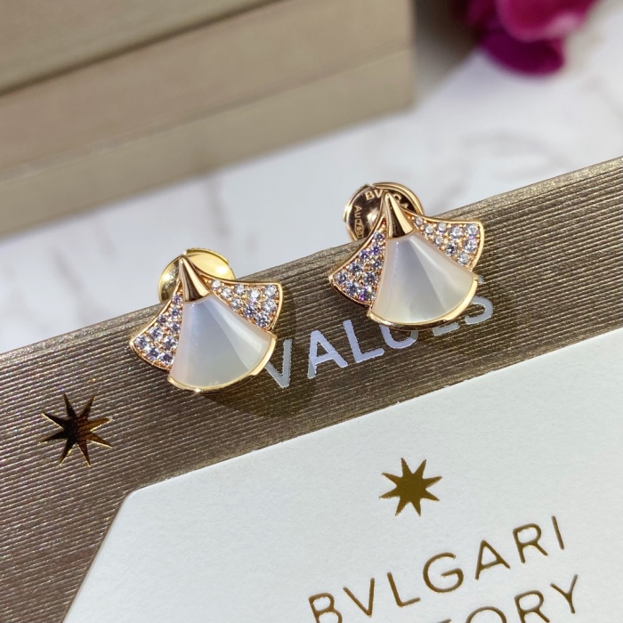 Annareps Great quality Earrings Free shipping