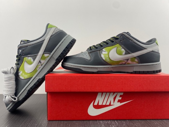 Free shipping from annareps Nike SB Dunk Low Free shipping