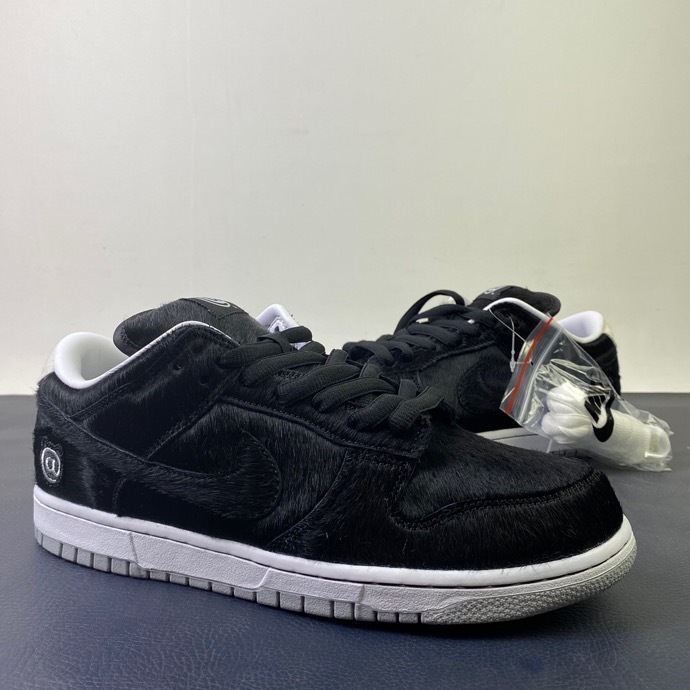 Free shipping from annareps Nike SB Dunk Low Free shipping