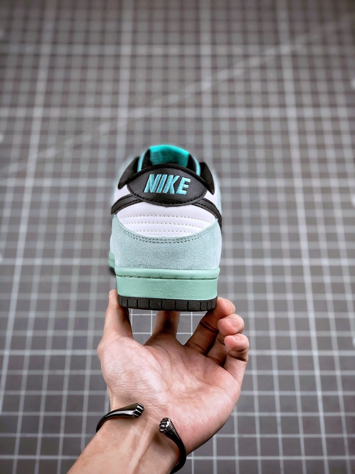 Free shipping from annareps nike sb dunk low Free shipping