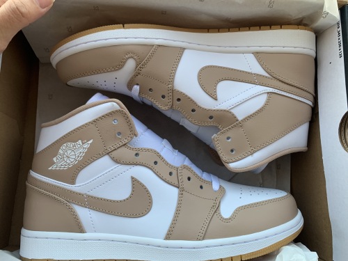 Annareps Great quality Air Jordan 1 Mid Free shipping