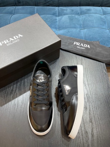 Annareps Great quality Men P*rada Top Sneaker Free shipping