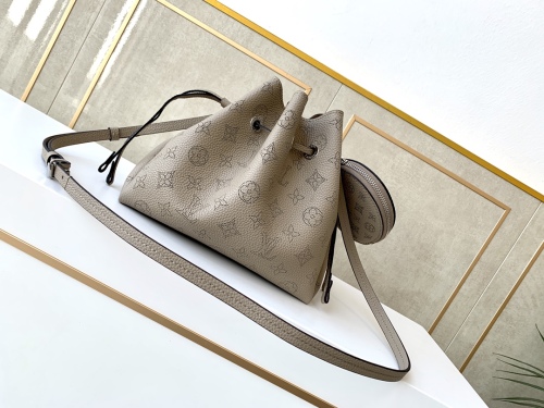 Annareps Great quality L*ouis V*uitton Top Bag 19 x 22 x 14 cm Free shipping